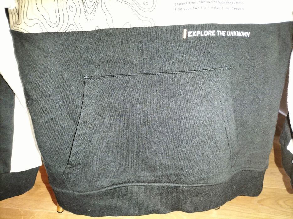 Bluza młodzieżowa z kapturem C&A rozm 146-152