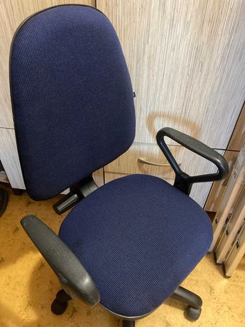 Крісло офісне, компютерне