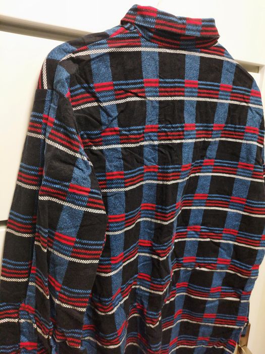 Koszula flanelowa z bawełny ciepła w kratę na guziki wytrzymała tarcie