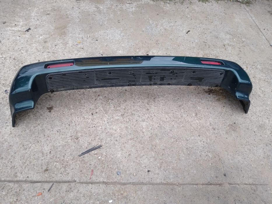 Zderzak tył Daewoo ssangyoung musso