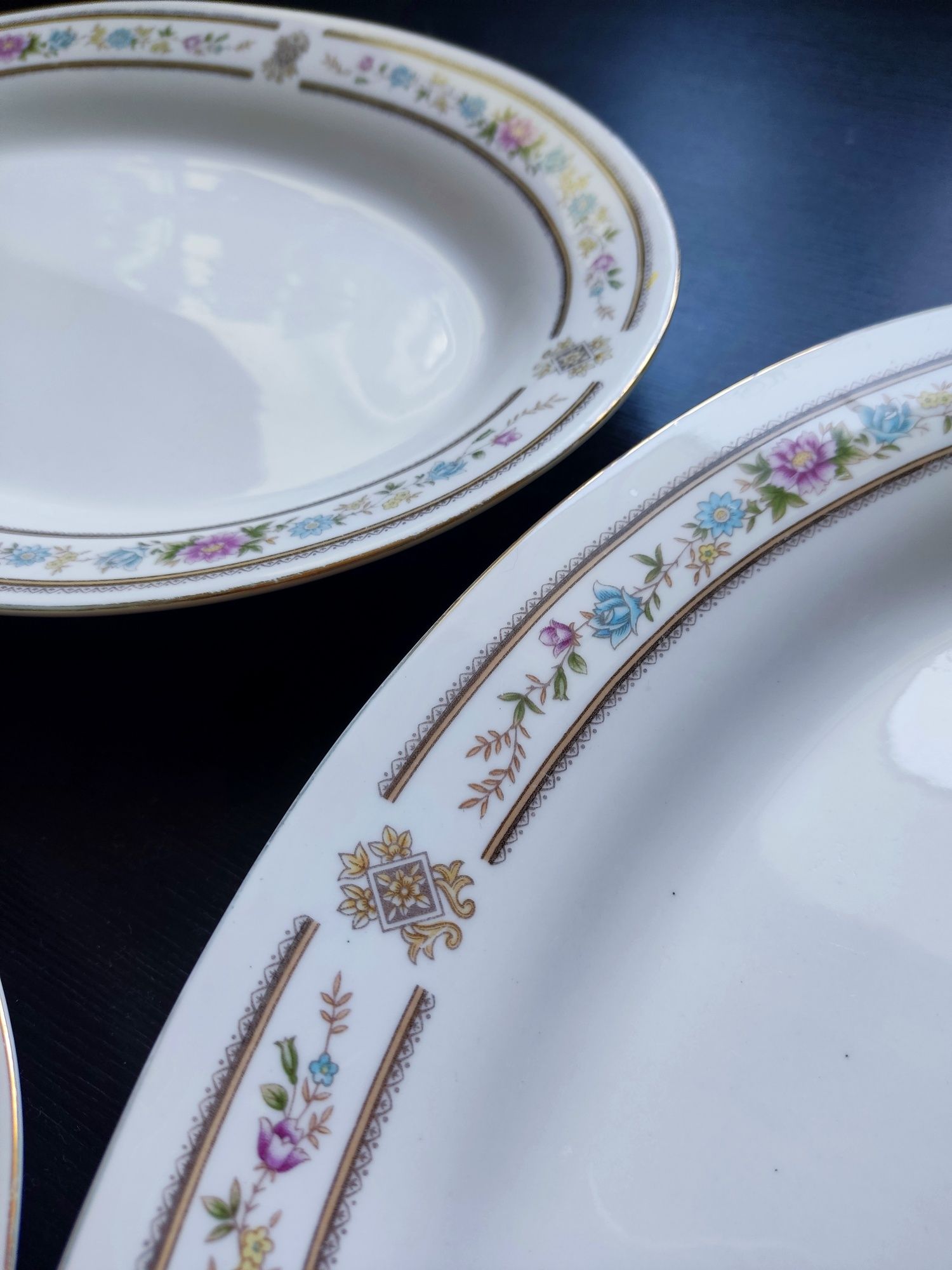 Zestaw porcelanowych półmisków, chińska porcelana, porcelanowe talerze