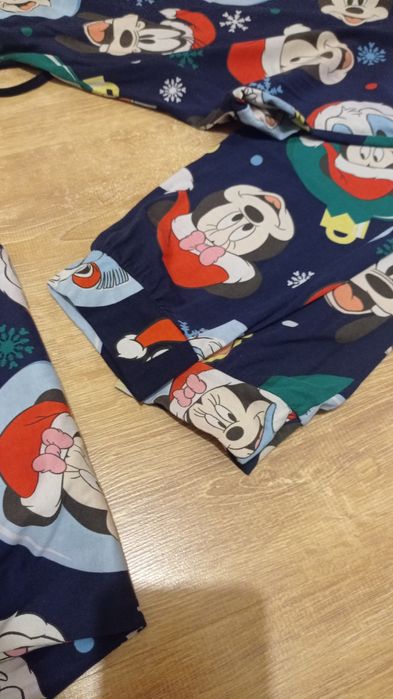 Піжіма Міккі нова. Дісней розмір L . Бавовна. унісекс.