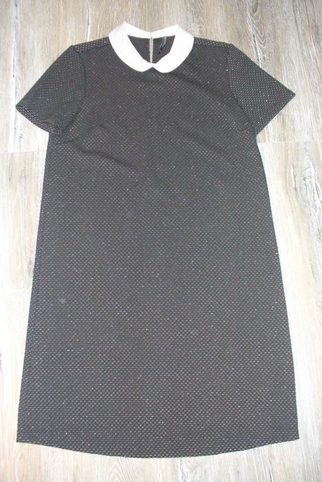 Sukienka czarna z białym kołnierzykiem rozm M