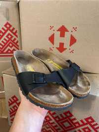 Жіночі шкіряні тапки , шльопанці birkenstock