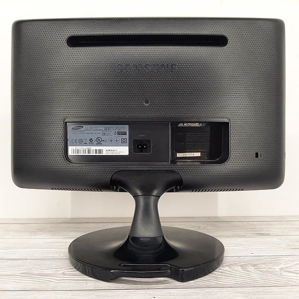 Монітор 18.5" Samsung S19A10N