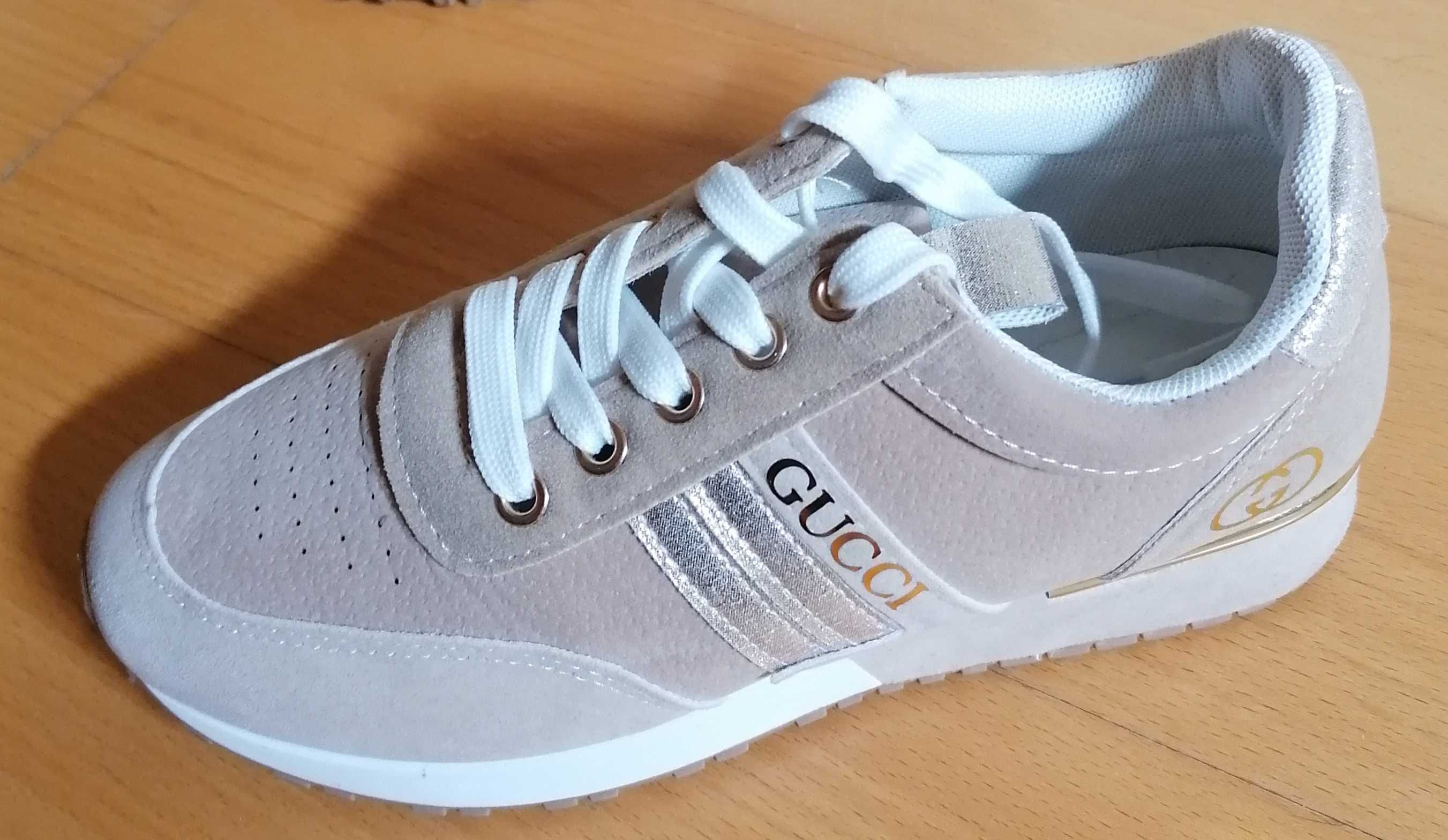 Sapatos de tipo desportivo Gucci