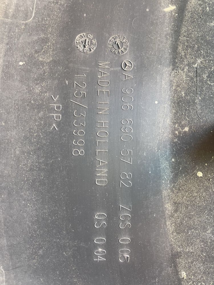 Listwa boczna lewa tyl sprinter 906