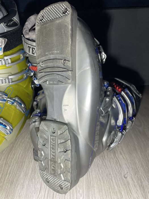 Лижні ботинки ,жіночі боти