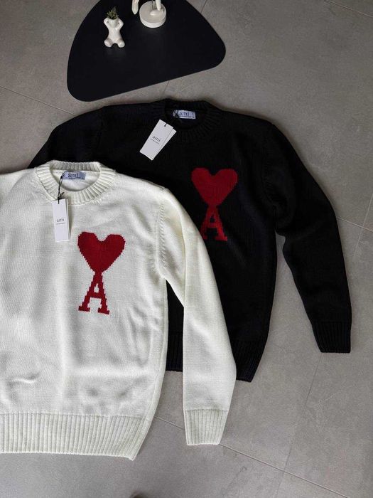 Вʼязаний светр  кофта  Ami