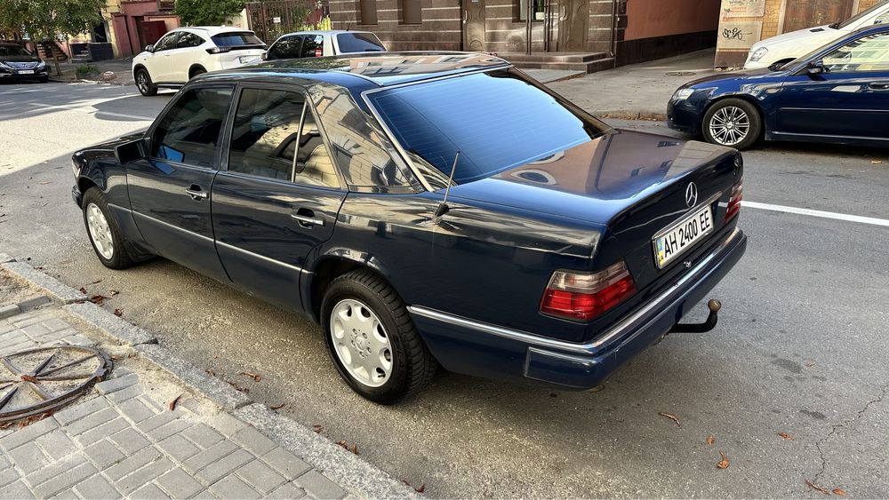 Mercedes Benz E 220