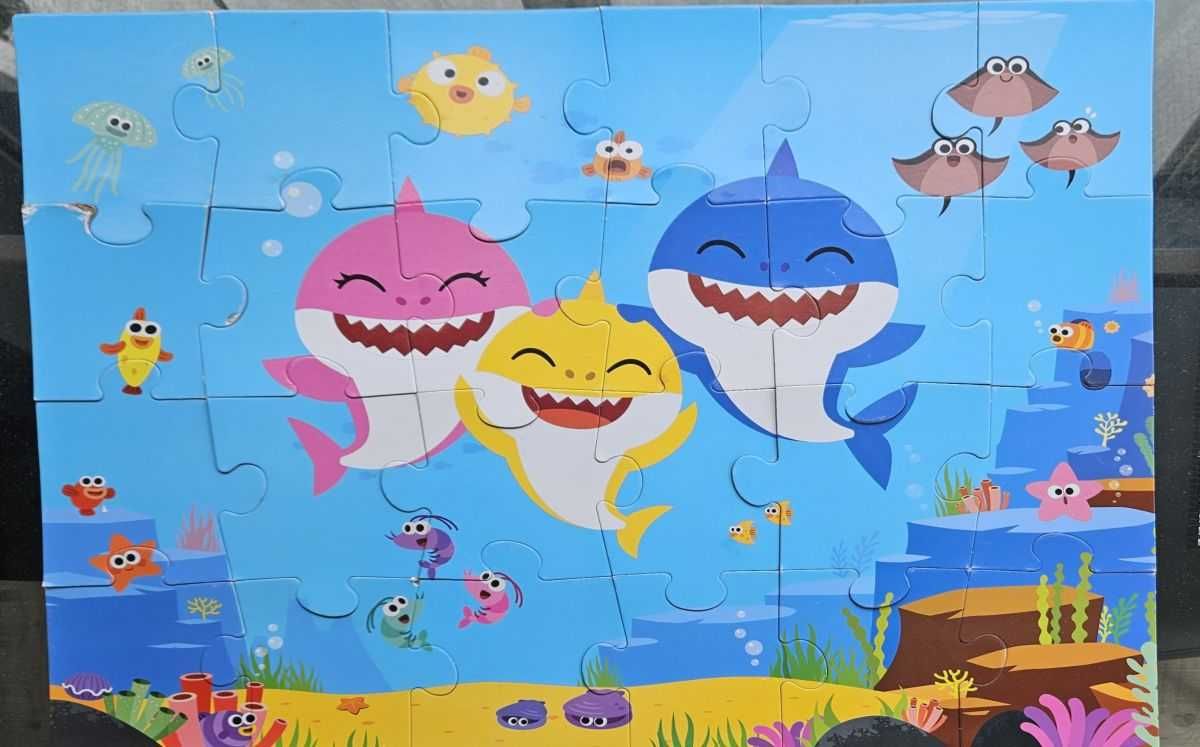 Puzzle podłogowe Baby shark 24 sztuki 3+
