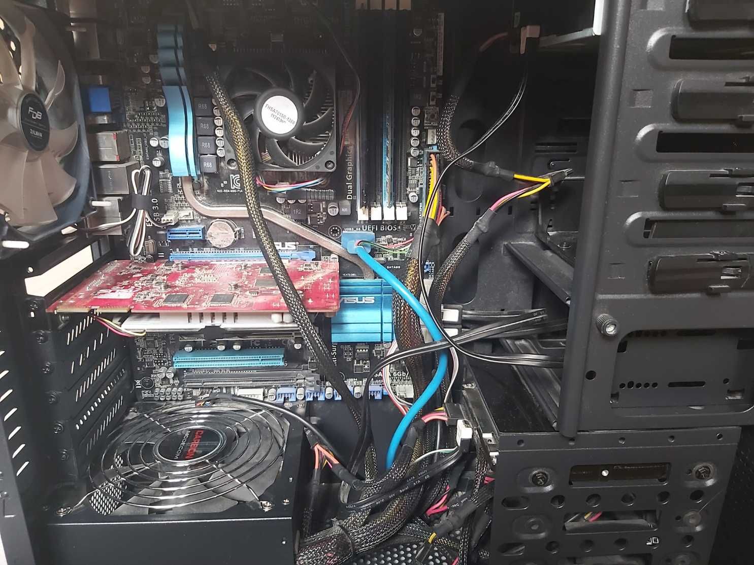 Komputer PC Asus