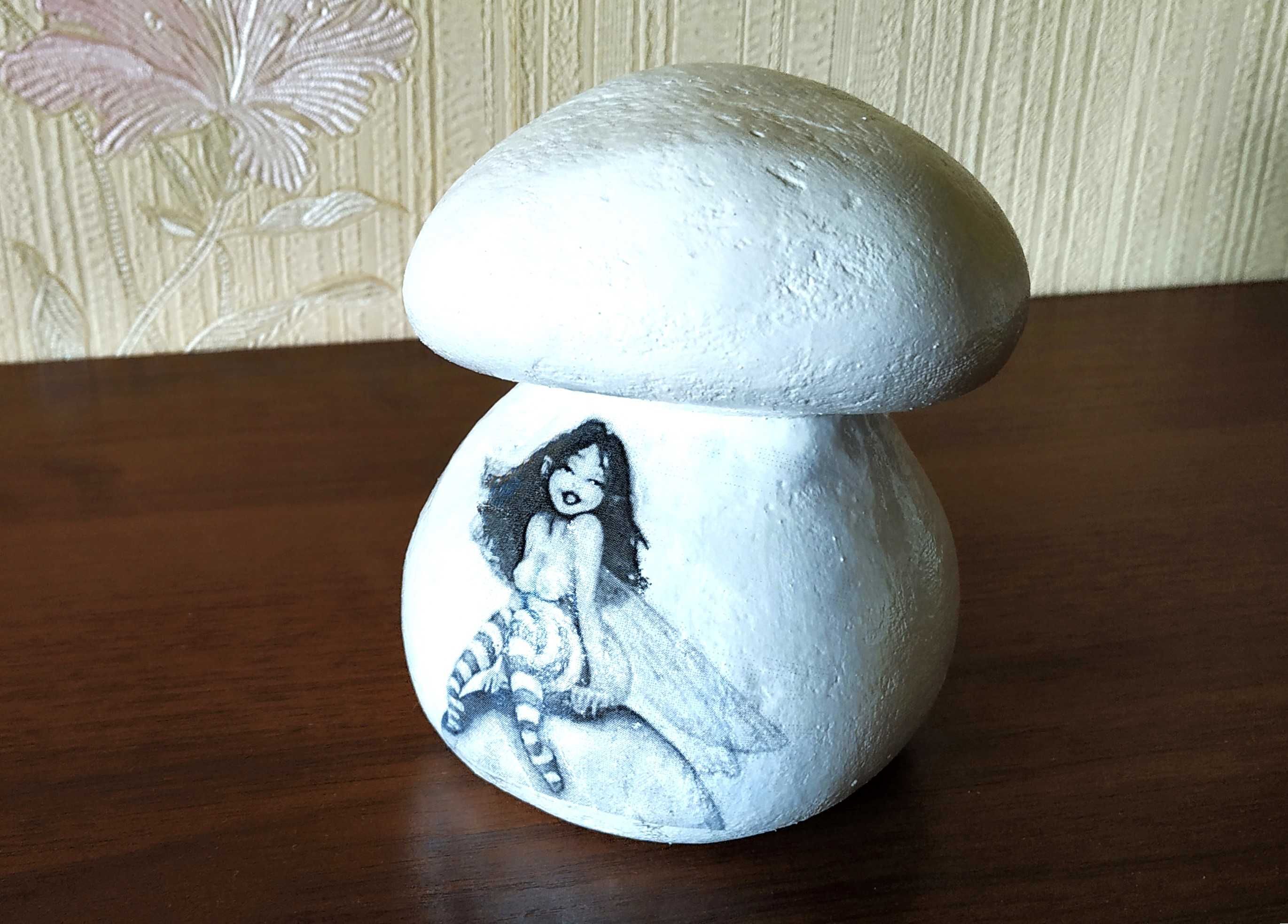Бетонный гриб скульптура интерьерная