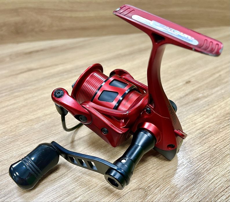 Kołowrotek wędkarski SPRO Red Arc Legend 2000