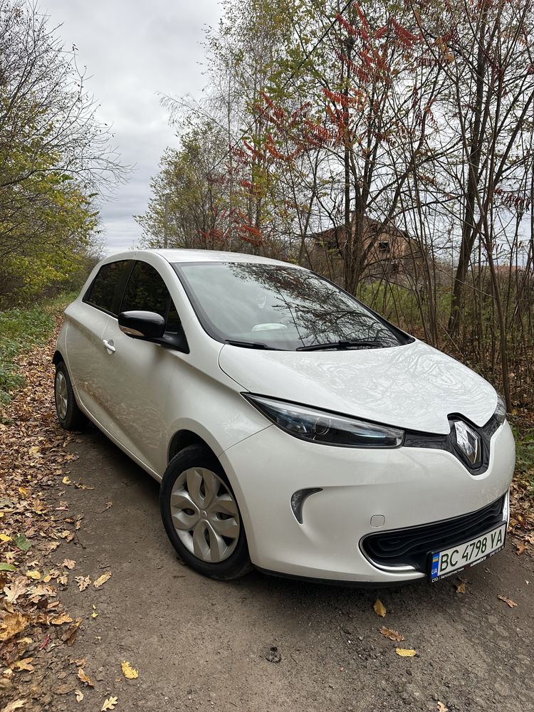 Продам  Renault Zoe 2016, 22 kw