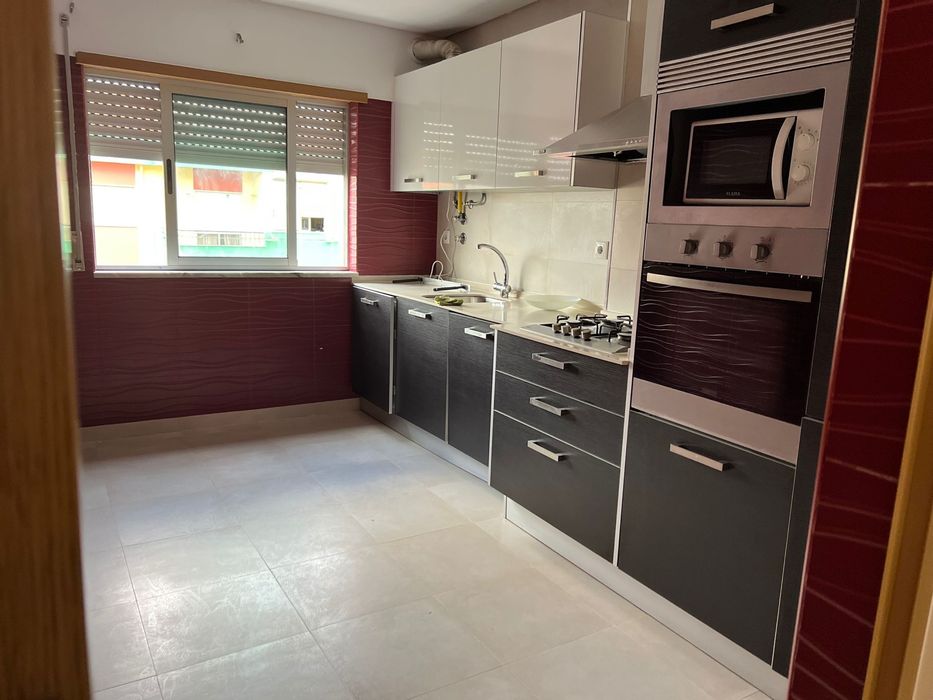 Quartos para Arrendar no Barreiro