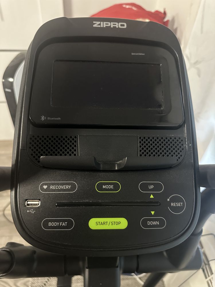 Orbitrek ZIPRO elektroniczny