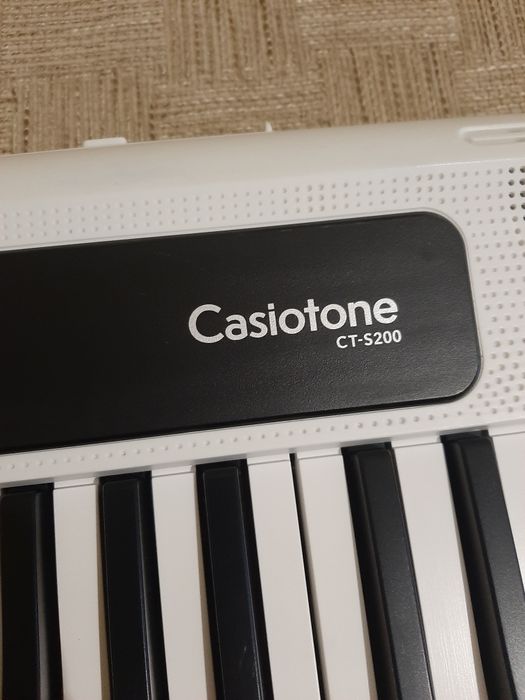 Синтезатор Casio CT - S200