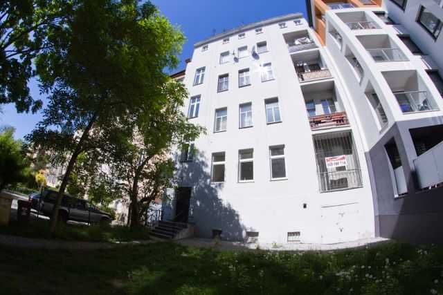 Legnica-Centrum - CICHE po general remoncie kamienica garaż