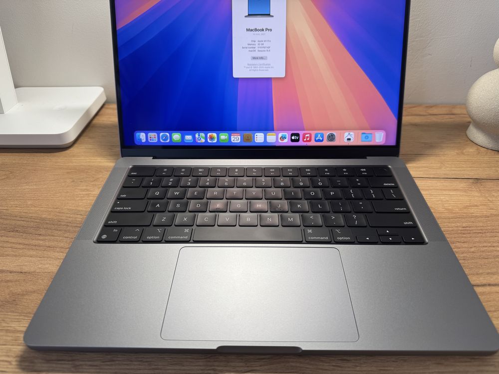 MacBook Pro 14 2021 16-Core GPU M1 Pro 32GB 1TB Space 92%