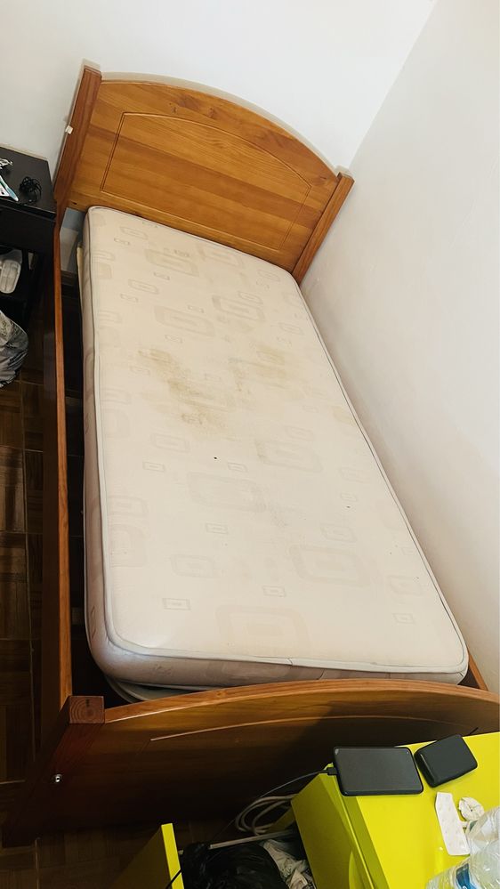 cama de solteiro sem colchão