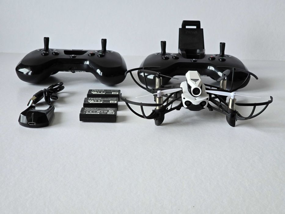 Drone Parrot Mambo Fly