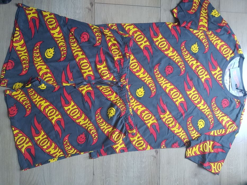 Nowa bawełniana piżama męska marki  Hot Wheels rozmiar M.