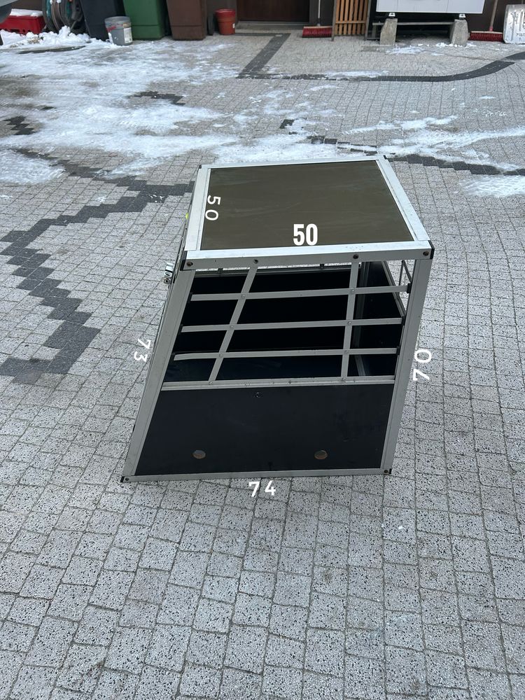 Transporter, klatka, kennel dla psa.