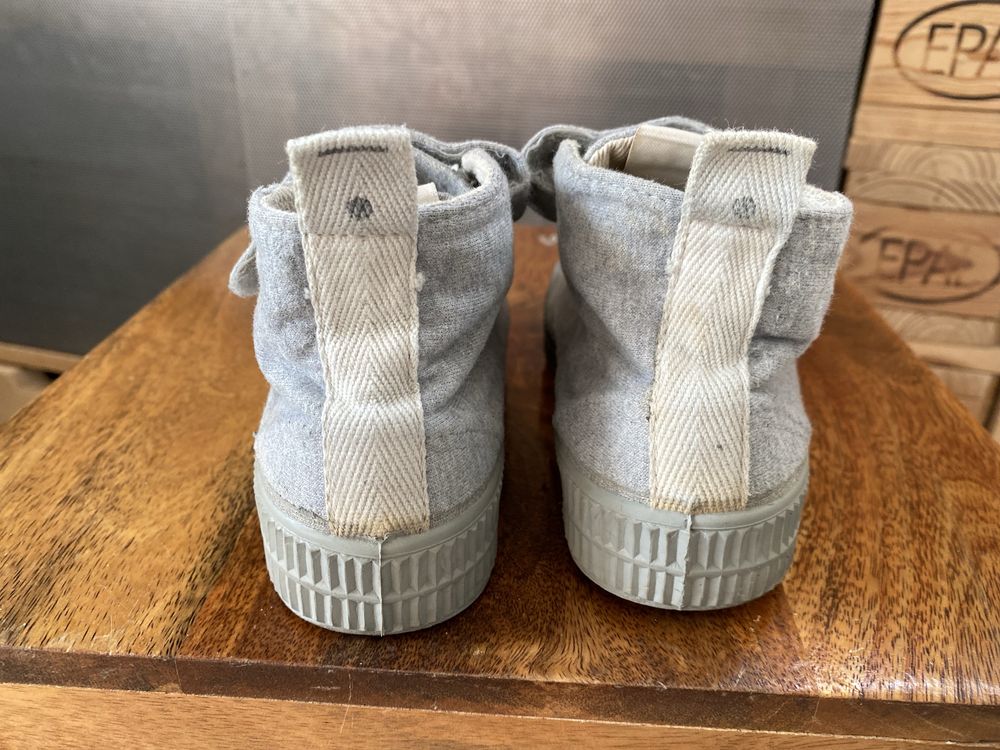 Gray Label Novesta buty trampki 28 tenisuwkieox botki na rzepy emel g