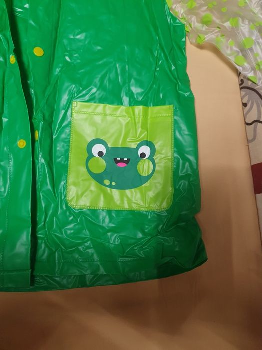 Peleryna przeciwdeszczowa