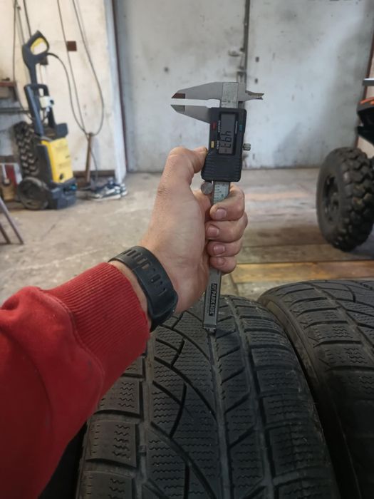 Opony zimowe 205/45 R17