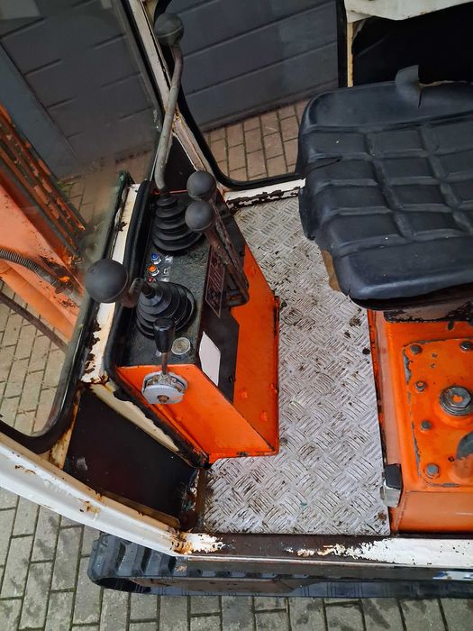 Minikoparka Pel-Job 1.3 T Kubota JCB