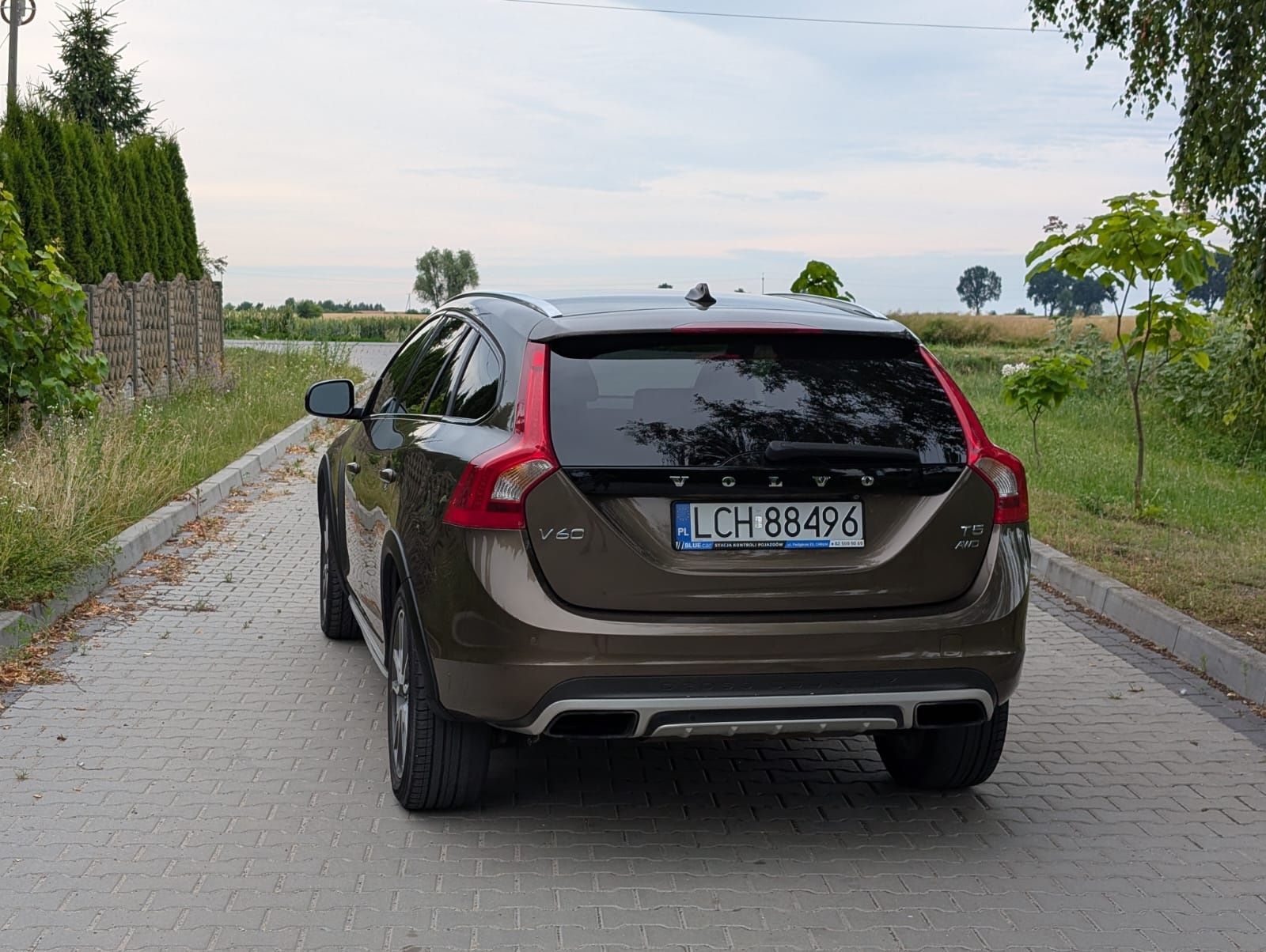Volvo v60 cross country 2.5B