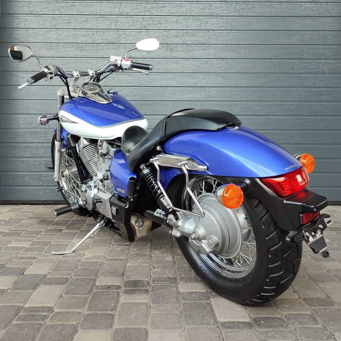 Продам мотоцикл Honda Shadow 400 Custom (0217)
