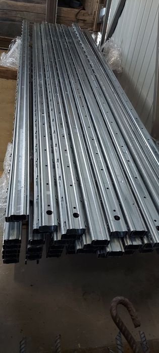 Słupki do siatki leśnej, słupki ogrodzeniowe 230 cm słupki metalowe,