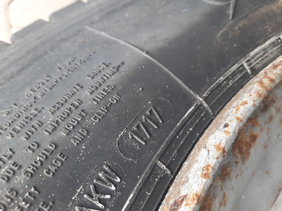 Opony koła tył Dunlop SP 444 225/75 R 17.5