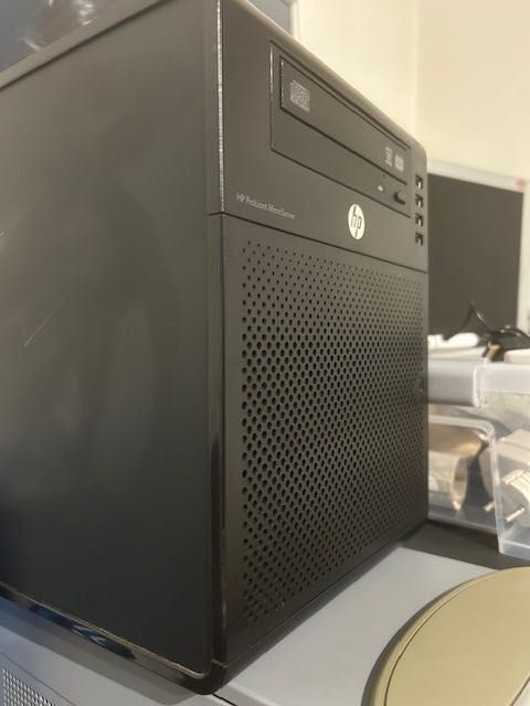 Server HP 2 Tb para profissionais ou casa