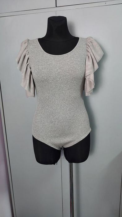 Body damskie z tiulem, szare, bluzka damska prążek