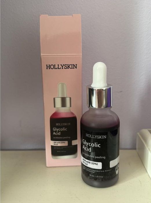 Пілінг-сироватка для обличчя Hollyskin