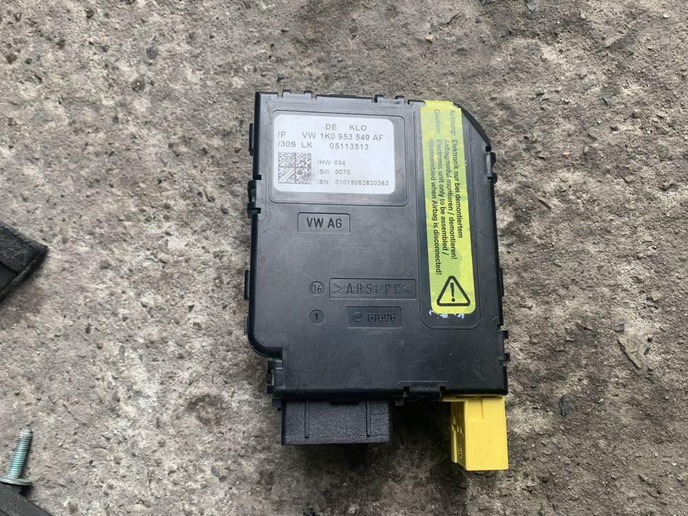 Moduł czujnik kąta skrętu AUDI VW SEAT SKODA