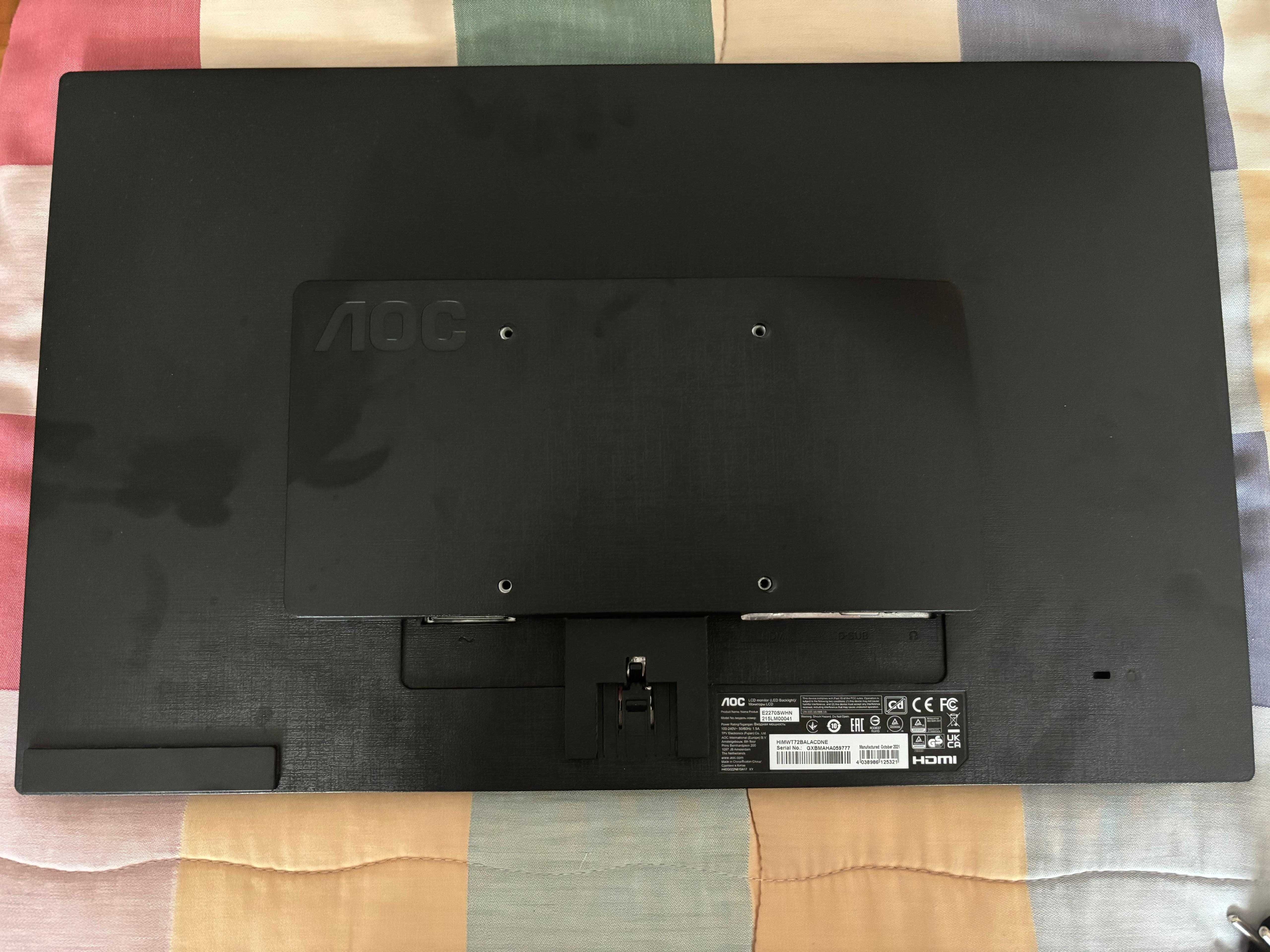 Monitor AOC 21.5"