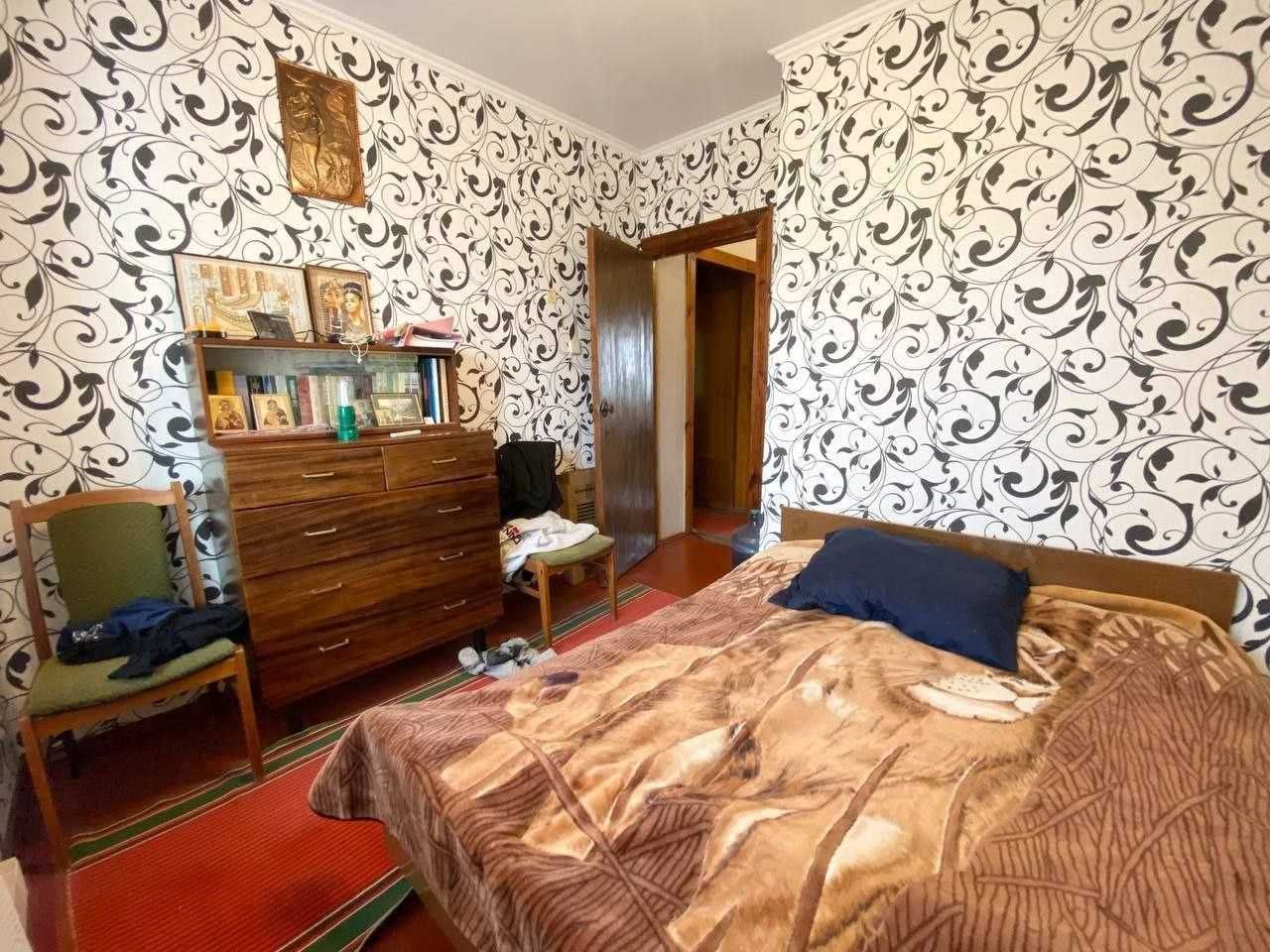Продаж 3-кімнатної квартири вул. Заливна (р-н 29 школи, B-Tone)