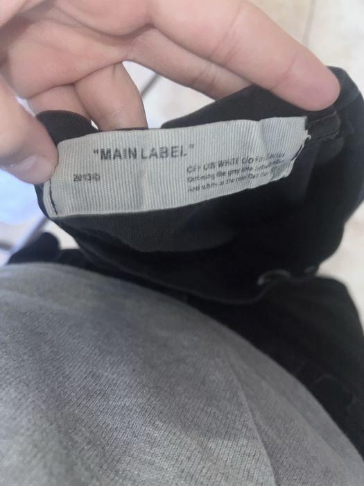 Футболки off white по 200 гривень