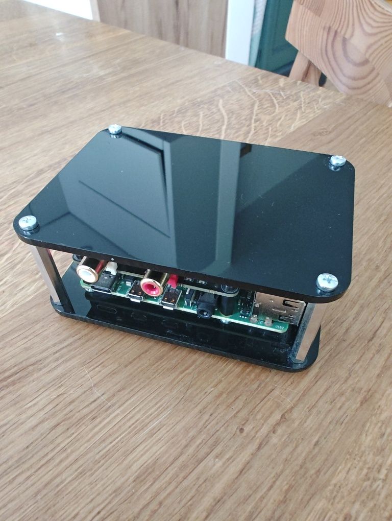 Streamer Raspberry Pi + Allo Boss DAC 1.2 + zasilacz liniowy