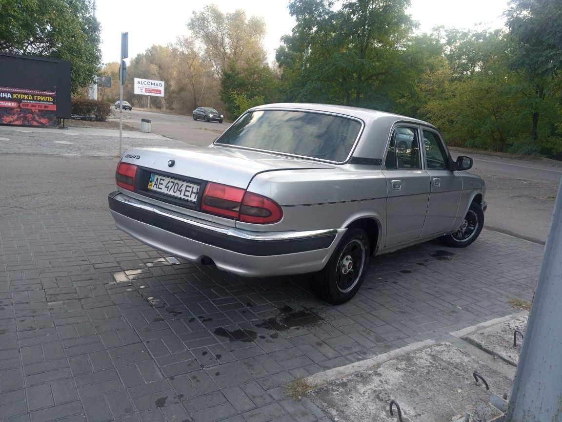 Авто ГАЗ 31105 Волга
