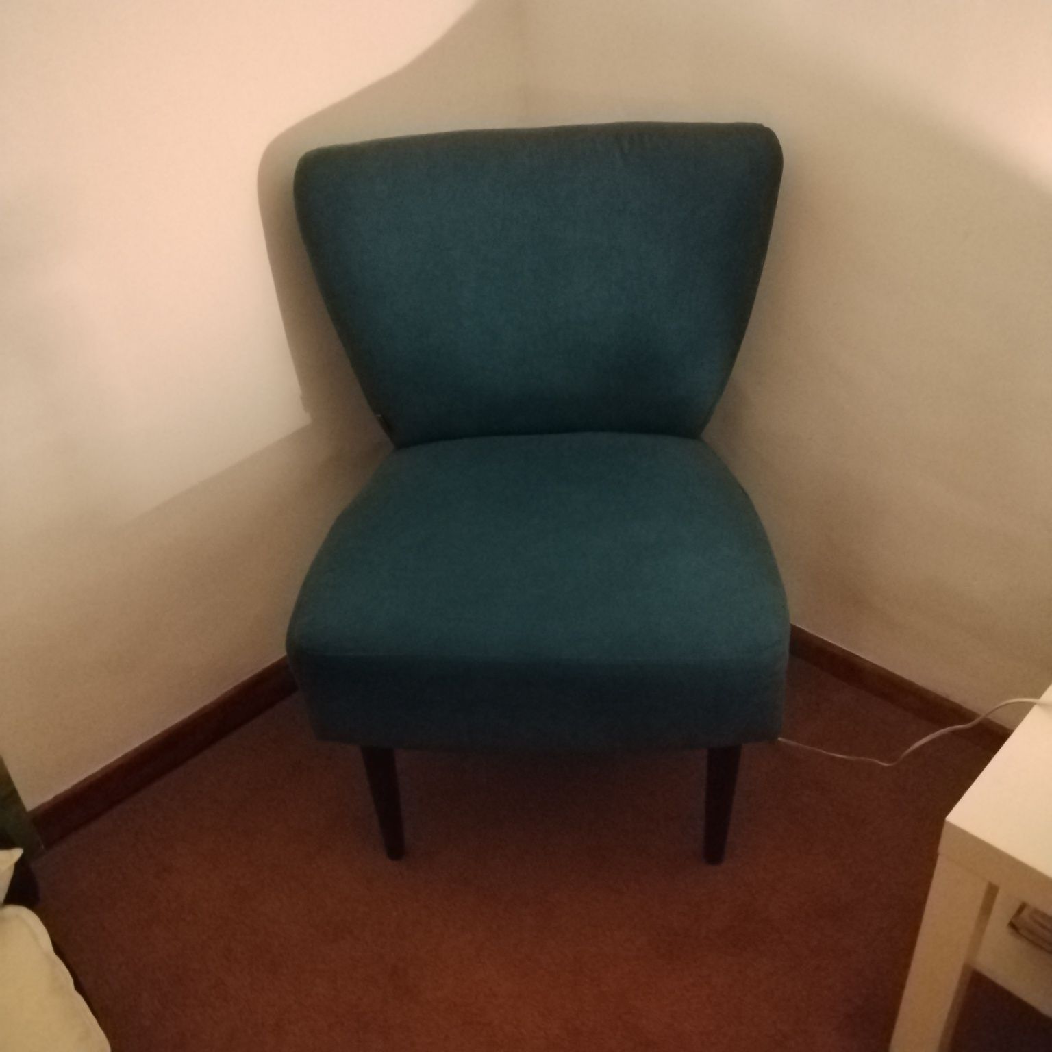 Poltronas Ikea e Kasa