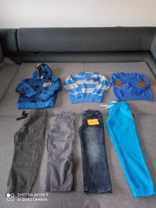 Calças, camisolas, casaco 3-4 anos