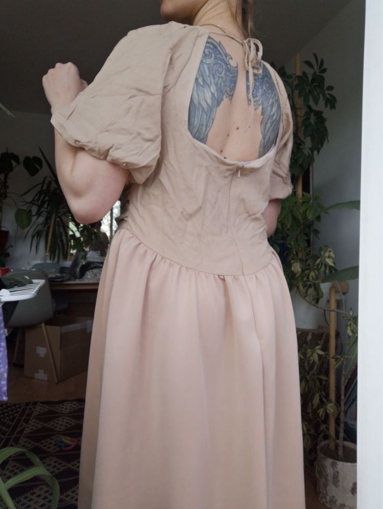 Beżowa gorsetowa sukienka midi midaxi drapowana 3 xl 46 xxl 44 asos