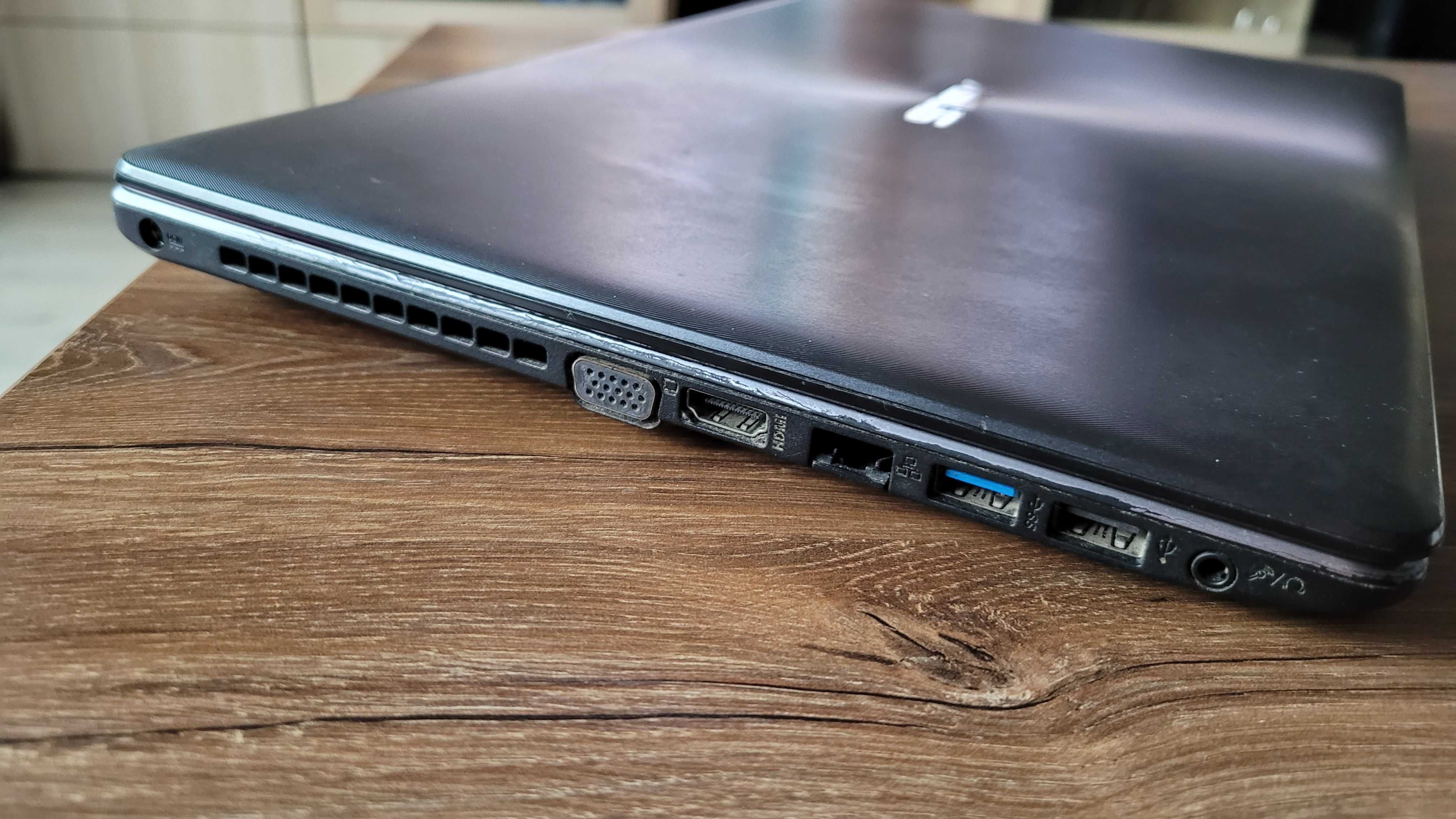 Laptop ASUS R510C, ulepszona wersja