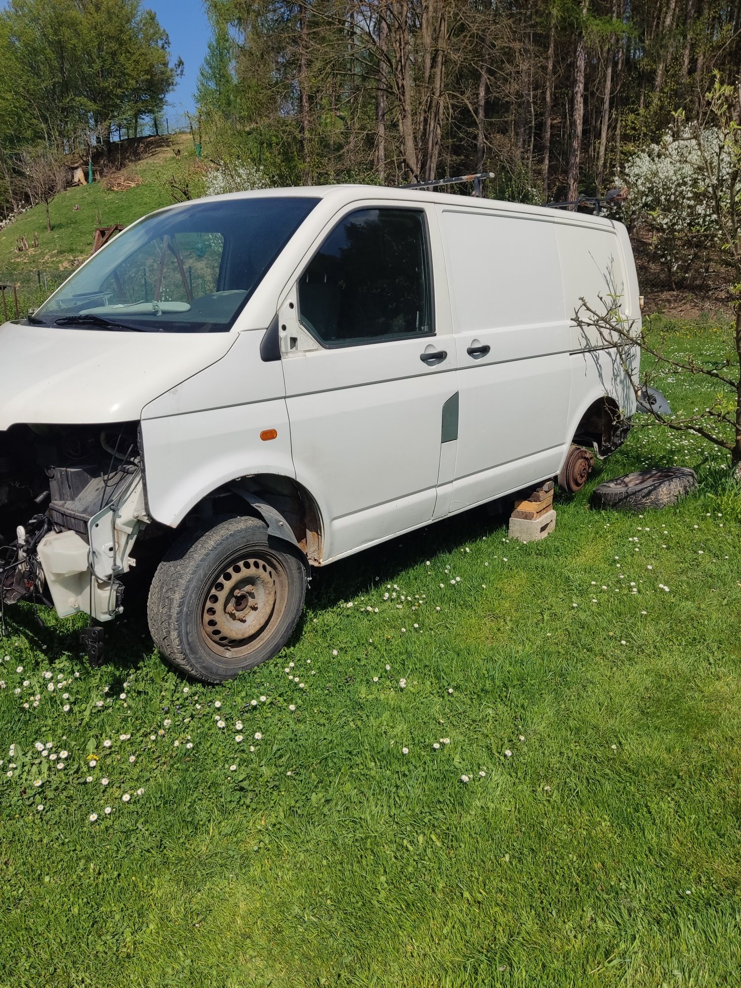 VW T5 2,5tdi 2006r części